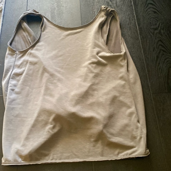 Open back tank - Picture 1 of 4